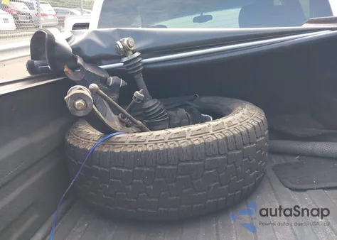 2002 Chevrolet Silverado K1500 from USA, damaged, VIN 2GCEK19T721130934